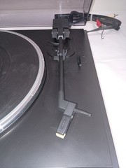 Vector Research Belt Drive Auto Return Turntable VT-155 w/Shure Cartridge TESTED