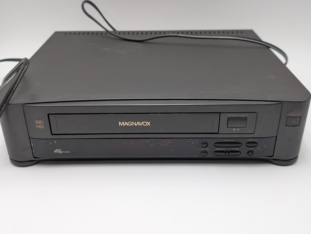 Magnavox VR9140AT01 VCR Video Cassette Recorder VHS Player No Remote – Tested