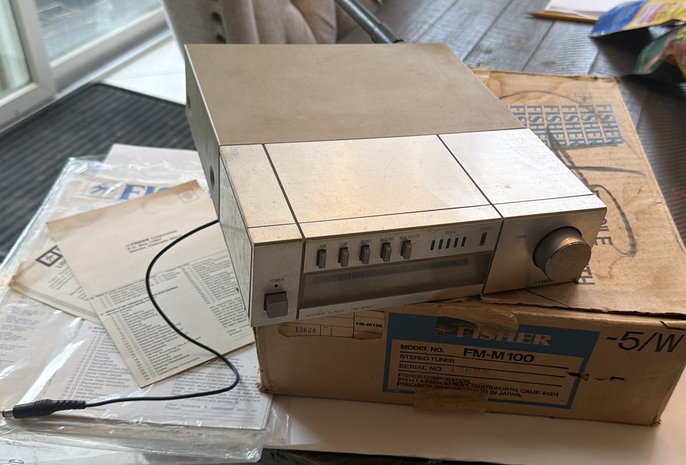 FISHER Stereo Tuner MODEL FM-M100 Original Box Vintage 1978 Paperwork Hi Fi