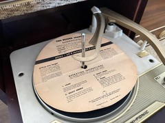 🍊Vintage 1950s/60s MCM Decca ‘The Riverside’ Hi-Fonic Record Player Console!