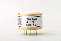 1pcs B9E 7868(amp socket) to 6L6 tube converter adapter