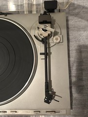 Hitachi HT-40S Direct Drive Turntable with replaced stylus Made in Japan, tested