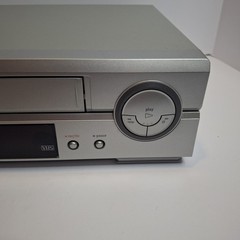 Zenith VRE4222 VCR VHS Player No Remote Video Cassette Player – Fully Functional