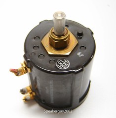 Beckman Helipot / Precision 10 Turn Potentiometer / Model A / 500 Ohm — KT1