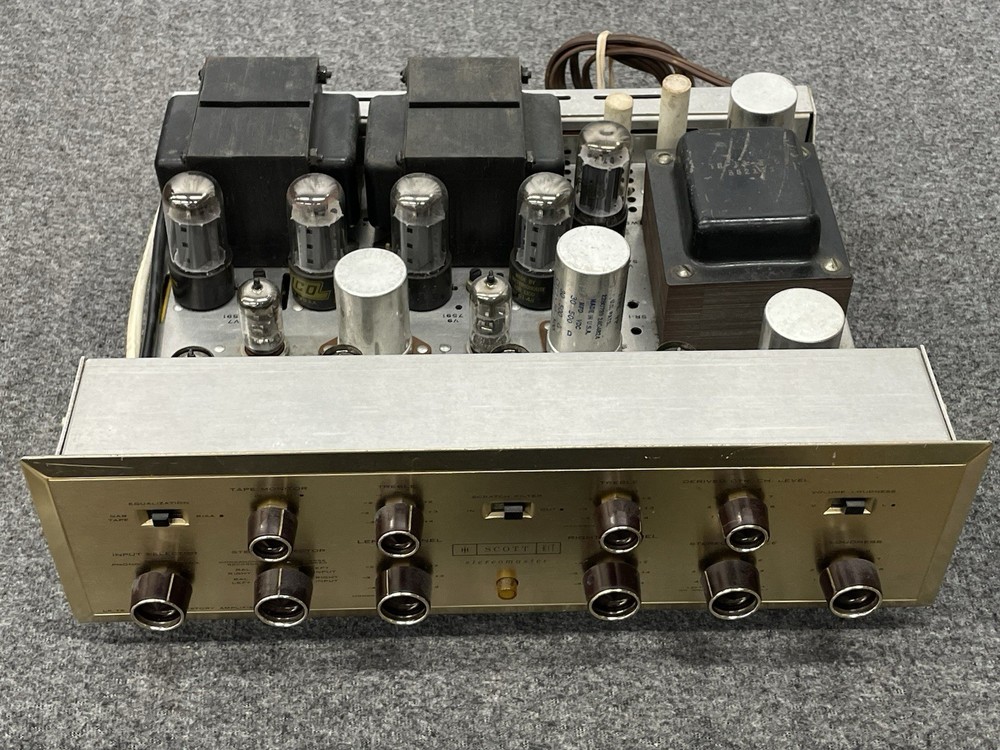 H.H. Scott LK 72 Stereomaster Stereo Intergrated Amplifier – UNTESTED
