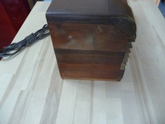 Delco R-1229 tube AM radio