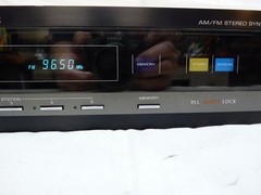 FM Stereo Tuner FISHER 660 Synthesizer MADE In JAPAN Mint Shape *SEE VIDEO*