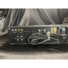 Hitachi VT-1110A VHS Video Tape Recorder HQ Front Loading VCR Player FOR PARTS