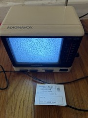 Magnavox 4.5″ Screen Black White Analog BH 3907 Vintage Portable VHF UHF 1988