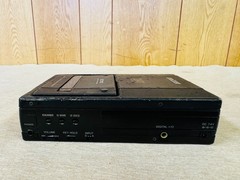 AIWA STRASSER HD-S1 Portable DAT Digital Audio Tape Recorder For Parts Repair