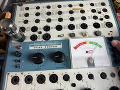 Realistic (Sylvania) 5U4GB/5AS4A Black Plate Halo Side O Getter Test on B&K 707