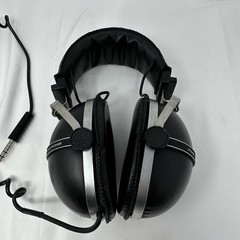 Vintage Pioneer SE-305 Stereo Headphone a 1970’s Wired