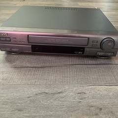 JVC HR-S5200U Super VHS ET Video Cassette Player 4-Head Works Great!!