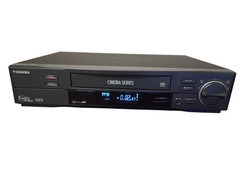 Toshiba M765 6 HEAD Cinema Series VCR VHS Player Remote HDMI Converter Serviced