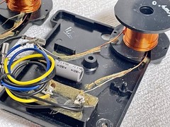 Pair of Realistic Minimus 7 / 7W Speaker Crossovers + Speaker Terminals – 2 Way