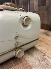 Nice Rare Vintage Original Portable RCA Victor Deluxe 14-PD-9030 14″ Retro -1958