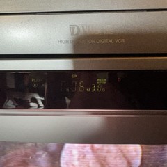 Mitsubishi HS-HD2000U VCR Plus Gold HD Original Box No Remote Works Great!