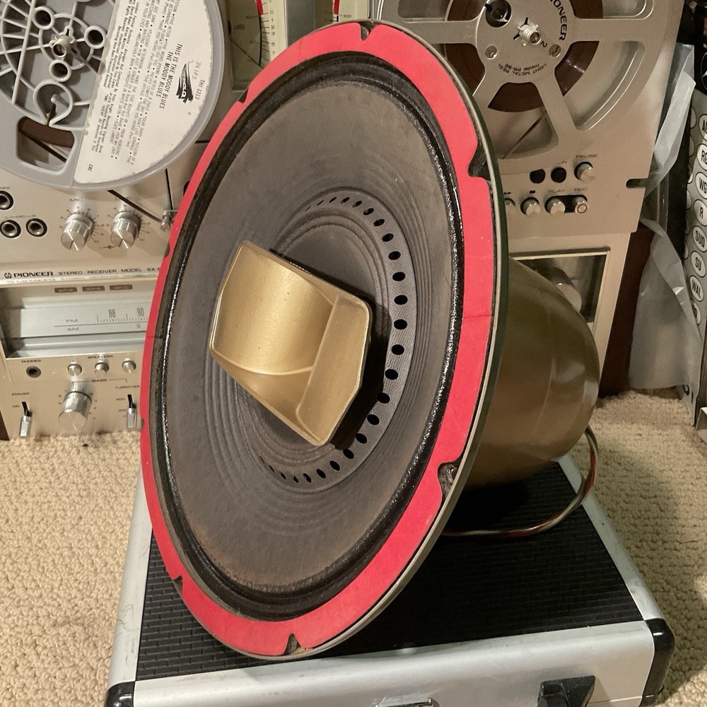 UNIVERSITY MODEL 312 3 WAY DIFFAXIAL SPEAKER 12″