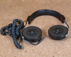 Vintage Realistic/Koss LV-10 Headphones (No Foam) Tested Working