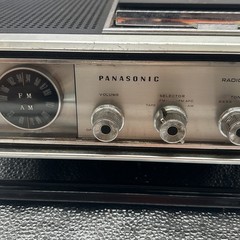 Vintage Panasonic Radio/Recorder Retro RF-7270 AM/FM Cassette Player (FOR PARTS)