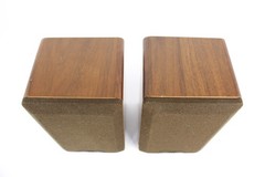 Realistic Minimus 7 W, Walnut Compact Bookshelf Speakers Cat. No. 40-2039B