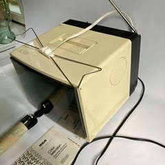Vintage 1980s RCA XL100 Color Television 9″ Portable AC/DC TV