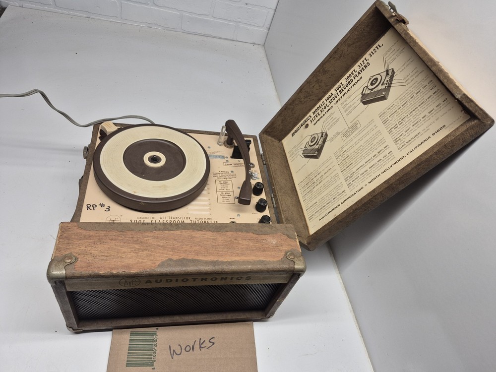 WORKING Audiotronics 4-Speed RPM Record Player 300T Classroom Tutorette Vintage