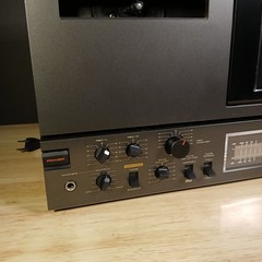 Vintage Black Akai GX-77 4-Track Reel-to-Reel Tape Deck in Original Box – NICE!