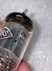CBS 7025 (12AX7 ECC83) Long Plate D Getter VACUUM TUBE TV7 TESTED STRONG