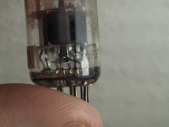 Used Amperex Philips Heerlen ECC88 6DJ8 Vacuum Tube ⊿6F3 Emission Tested 95/93