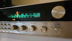Harman Kardon HK 630 Twin Powered Reciever. Powers On May Need Service
