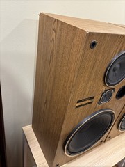 Pair of Vintage Pioneer CS-G303 3-Way Speaker System 120W 35-20 KHz 6ohm NICE!