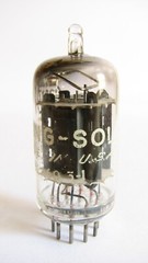 1960 Tung-Sol 12AX7 (ECC83) Tube – Hickok TV7B tests @ 48/43, Min:32/32