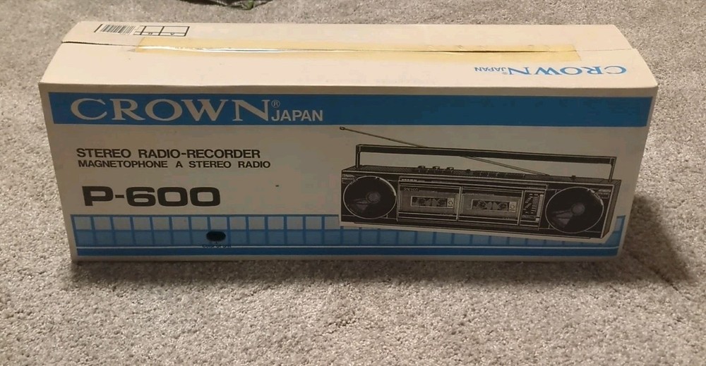 VTG Crown Japan Stereo Radio Recorder Magnetophone Stereo Radio P-600 NOS.