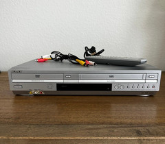 Sony SLV-D370P DVD Player 4-head Hi-Fi VHS VCR with Remote Tested and Working