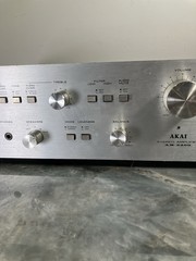 AKAI AM-2400 Integrated Amplifier – TESTED