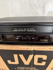 JVC HR-S7300U Super VHS Vcr Hi-Fi Stereo S-Vhs VCR plus