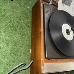 RARE HH Scott Type 715 Combo Record Player Receiver Radio Wood Finish Read