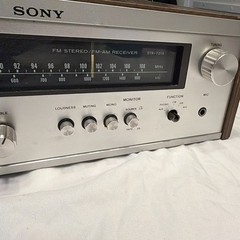 Sony STR-7015 Vintage FM Stereo FM-AM Receiver w/ Wood Case Cabinet