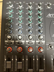 YAMAHA MT400 4-Track Analog Cassette Recorder Warm Sound Tested Japan