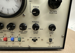 Letrotech Model V-7 Vectorscope Instrument for Testing BW and Color TVs, Vintage