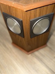 Akai Omnidirectional 6 Speaker System