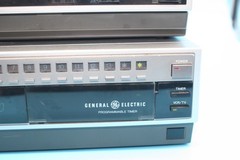 GE 1cvd3020x 1982 VCR and tv tuner portable unit VCR tested and working