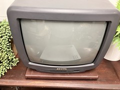 Sanyo Vintage AVM-1306 13″ CRT TV Retro Gaming 1997 Vintage Works Coaxial Cable