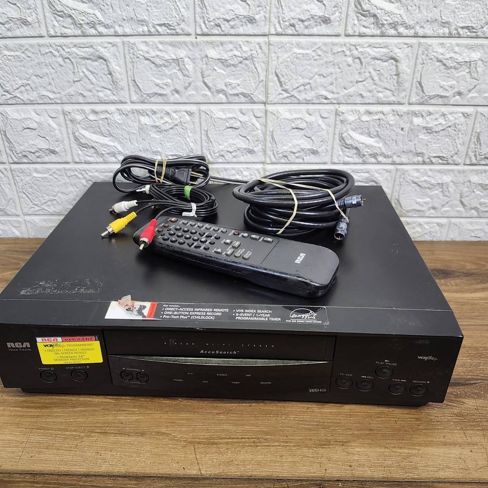 RCA VR622HF 4-Head Hi-Fi Stereo VCR VHS Player Tested Working w/ Remote Cables