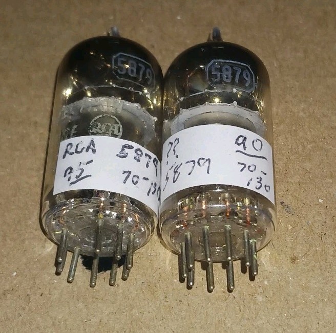 LOT OF 2 5879 AUDIO PRE-AMPLIFIER TUBES FOR RADIO,AMPS RCA,UNKOWN TESTED GOOD