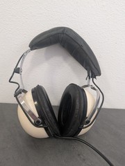 Vintage 1970’s Pioneer SE-30 Monitor Headphones- Untested