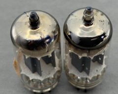 (2) Siemens Smooth Plate 12AX7 ECC83 Vacuum Tubes O Getters Test NOS on TV-7B/U