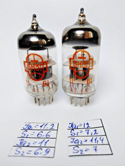 2pcs NEW 6N3P/6CC42/ECC42 Matched Pair Reflector tubes, Brown inscription RARE!