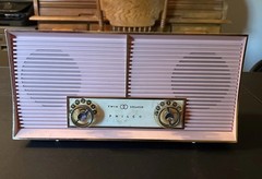 MCM Pink Twin Speaker Retro Vintage 1960’s Philco J846-124 AM Tube Radio Vintage
